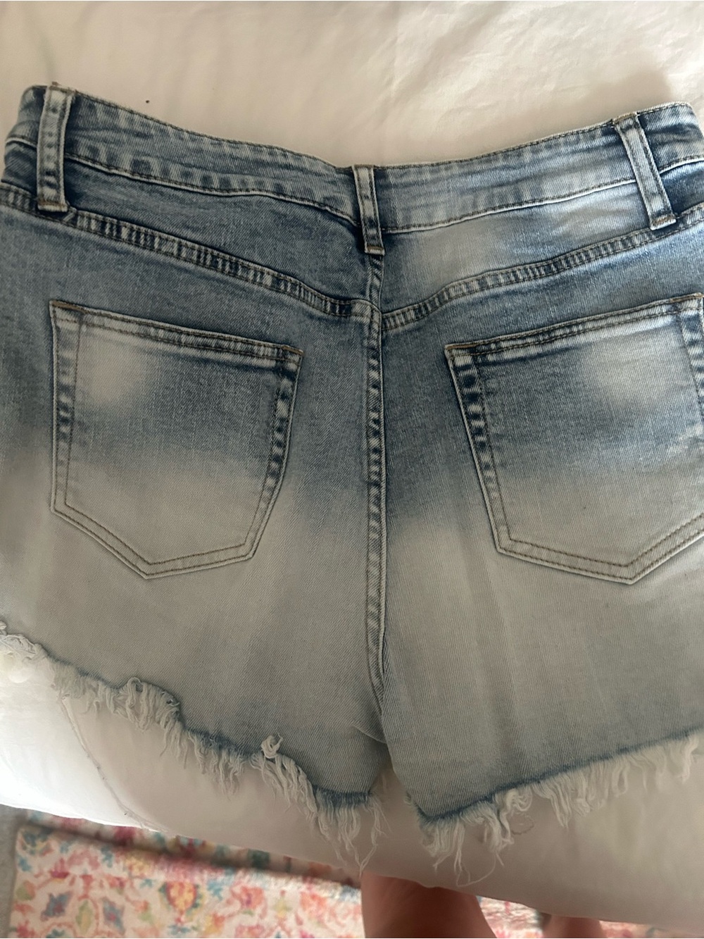 SHEIN Light Blue Distressed Denim Cutoff Shorts - Picture 4 of 4